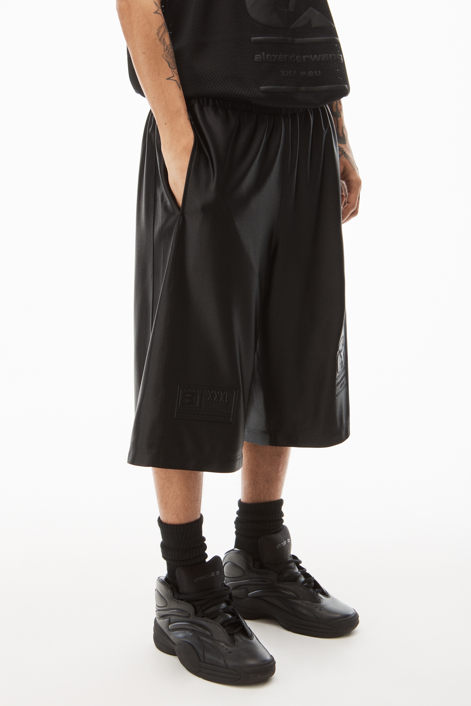 BASKETBALL SHORTS IN SATIN FAILLE JERSEY - 3