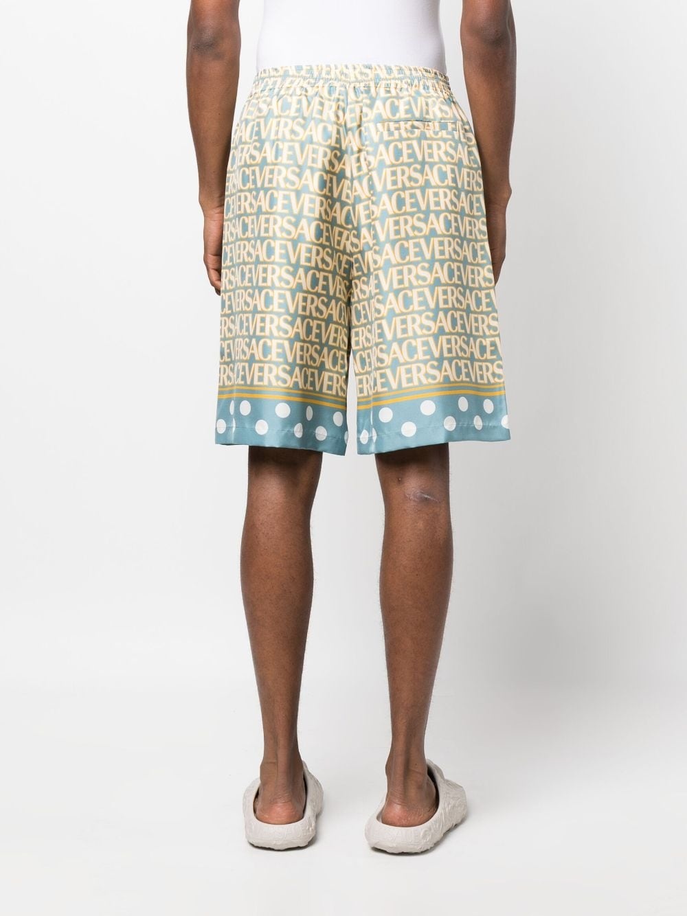 Versace Allover-print silk shorts - 4