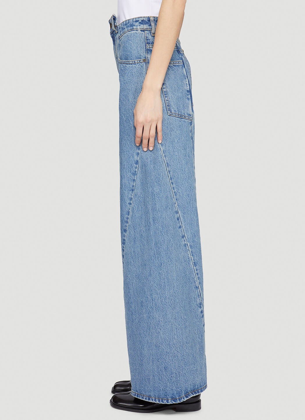Wide-Leg Jeans - 3