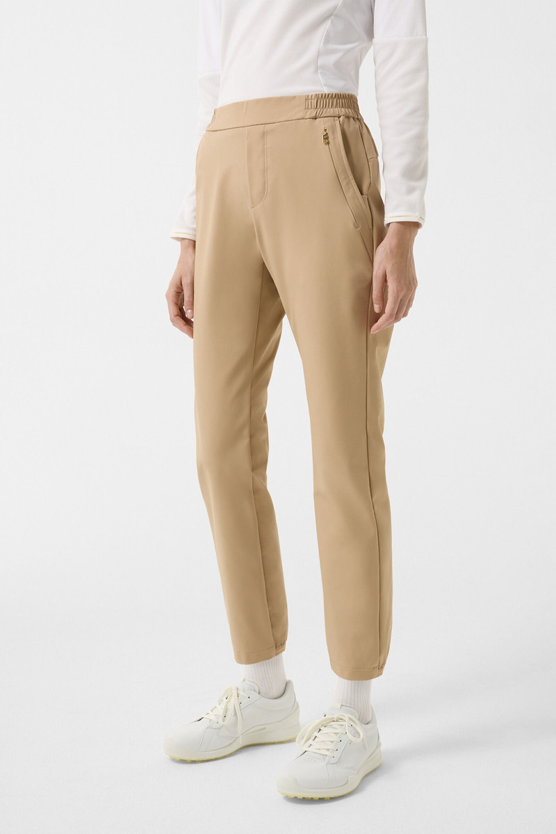 Susie Functional pants in Camel 2