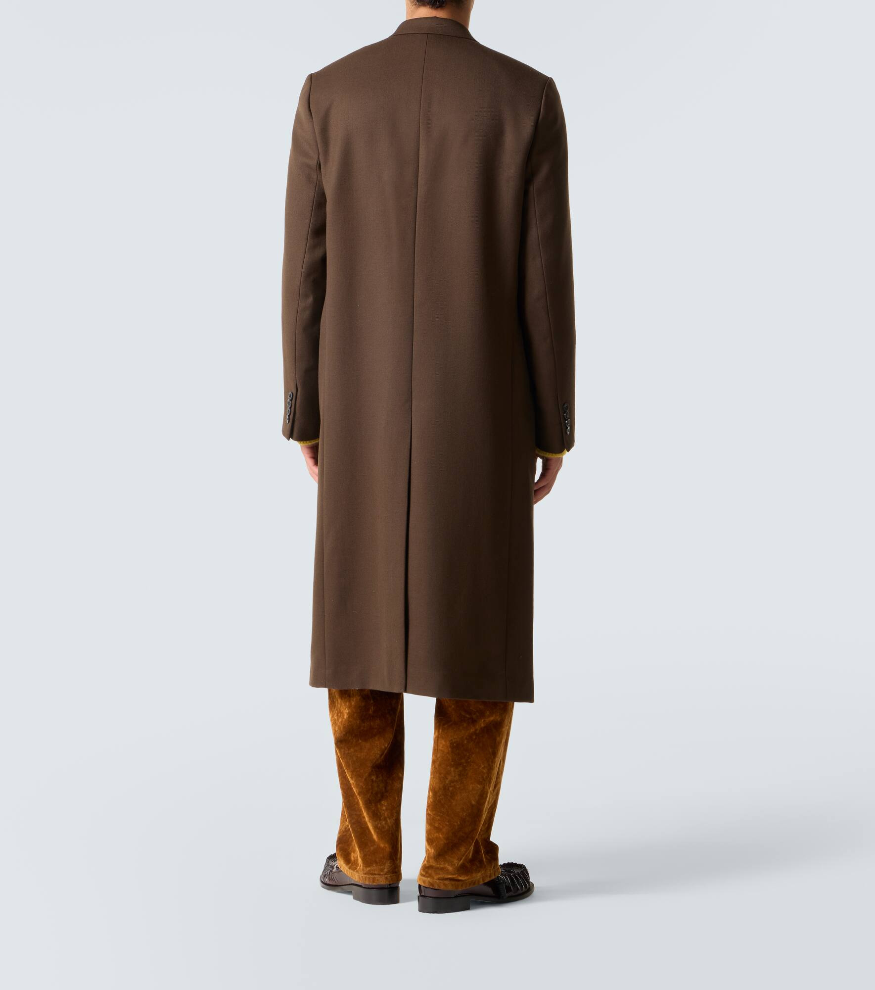Double-breasted wool coat - 4