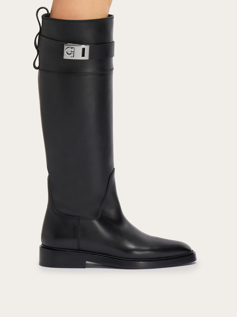FERRAGAMO Hug buckle boot outlook