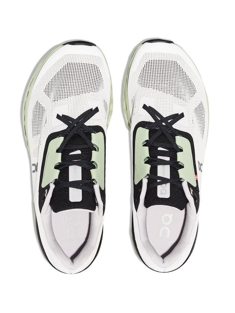 Cloudstratus low-top sneakers 4