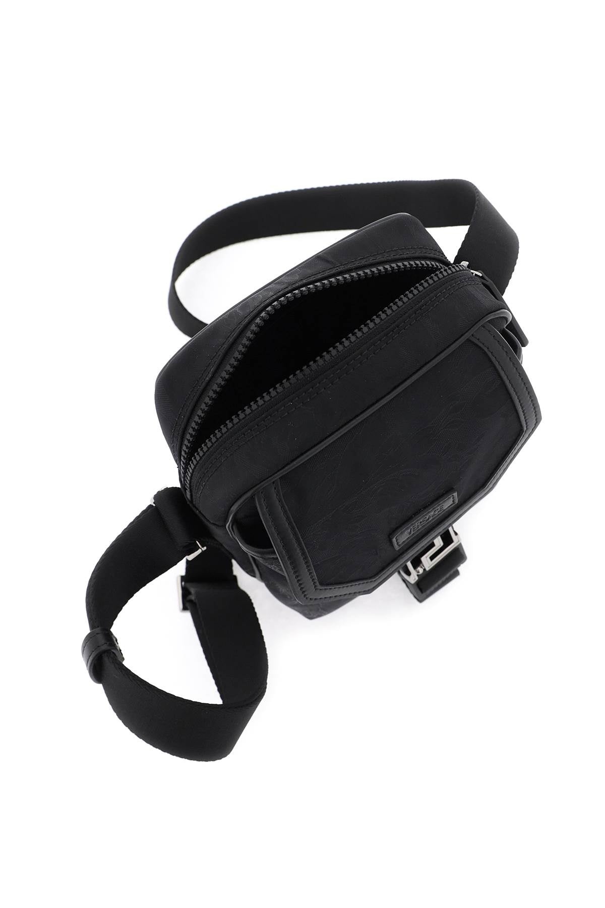 VERSACE｜ (Neo Nylon Barocco Messenger Bag(1011988 1A087 VERSACE｜ (Neo Nylon Barocco Messenger Bag(1011988 1A087