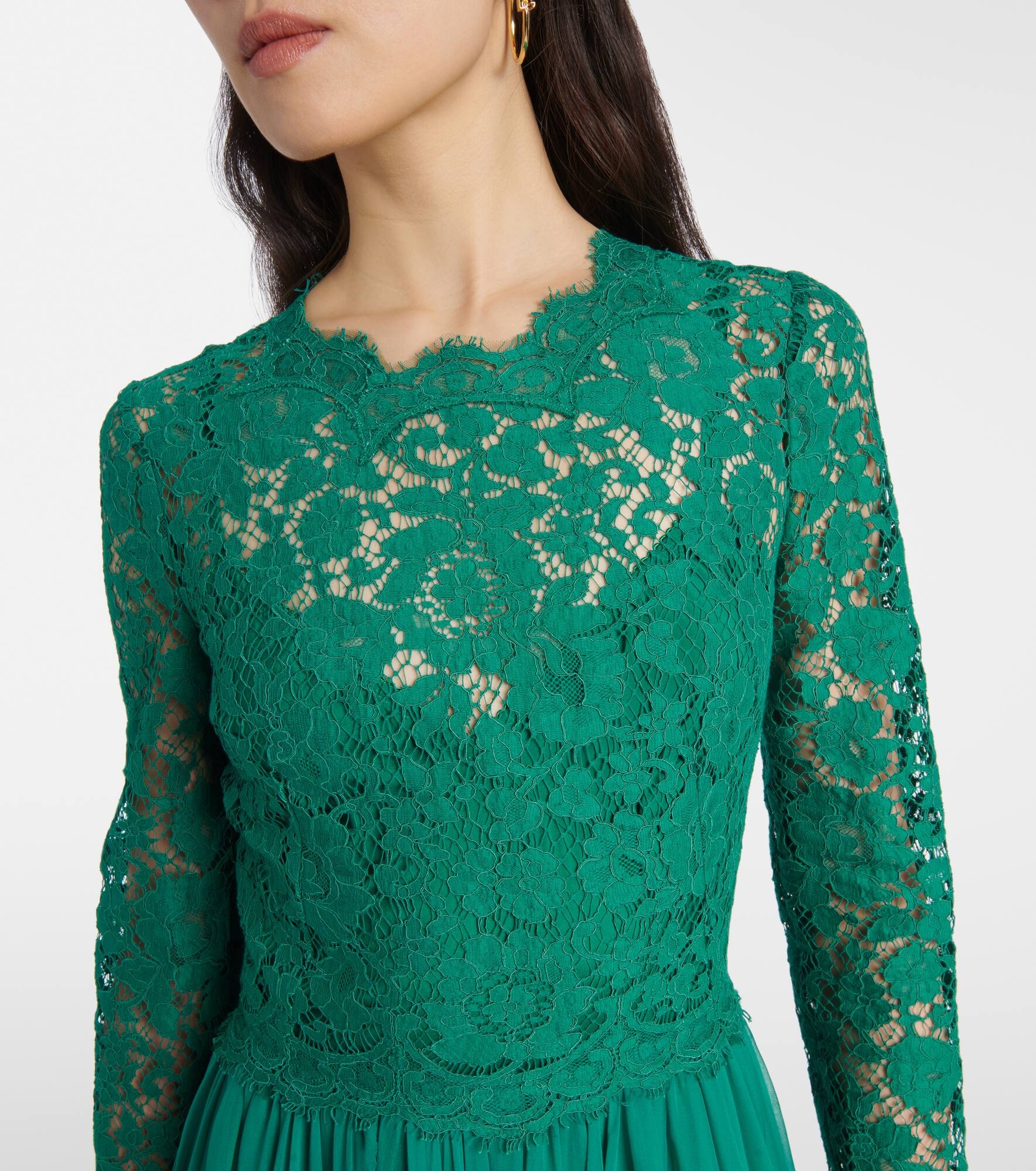 Lace and silk-blend gown - 4