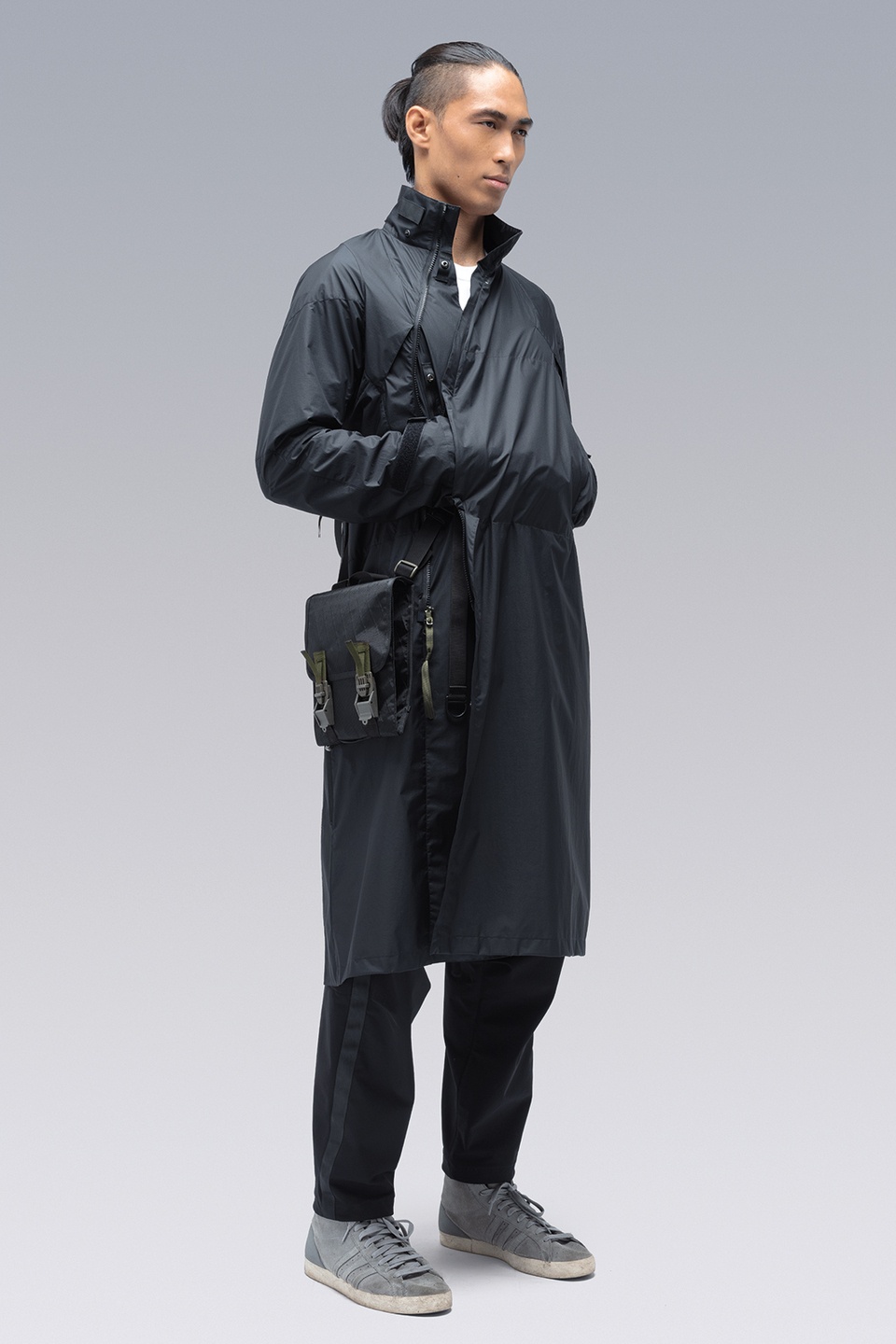 J82-WS 2L Gore-Tex Infinium™ Windstopper® Interops Coat Black - 48