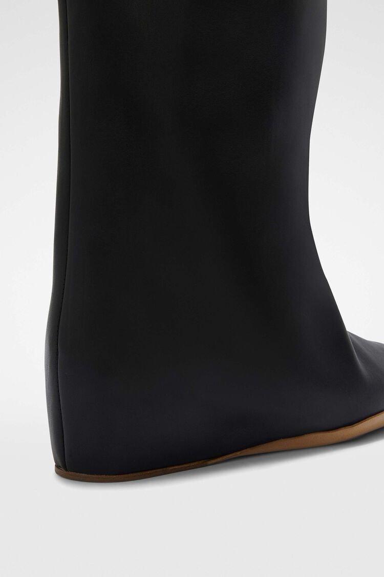 Knee Boots - 6