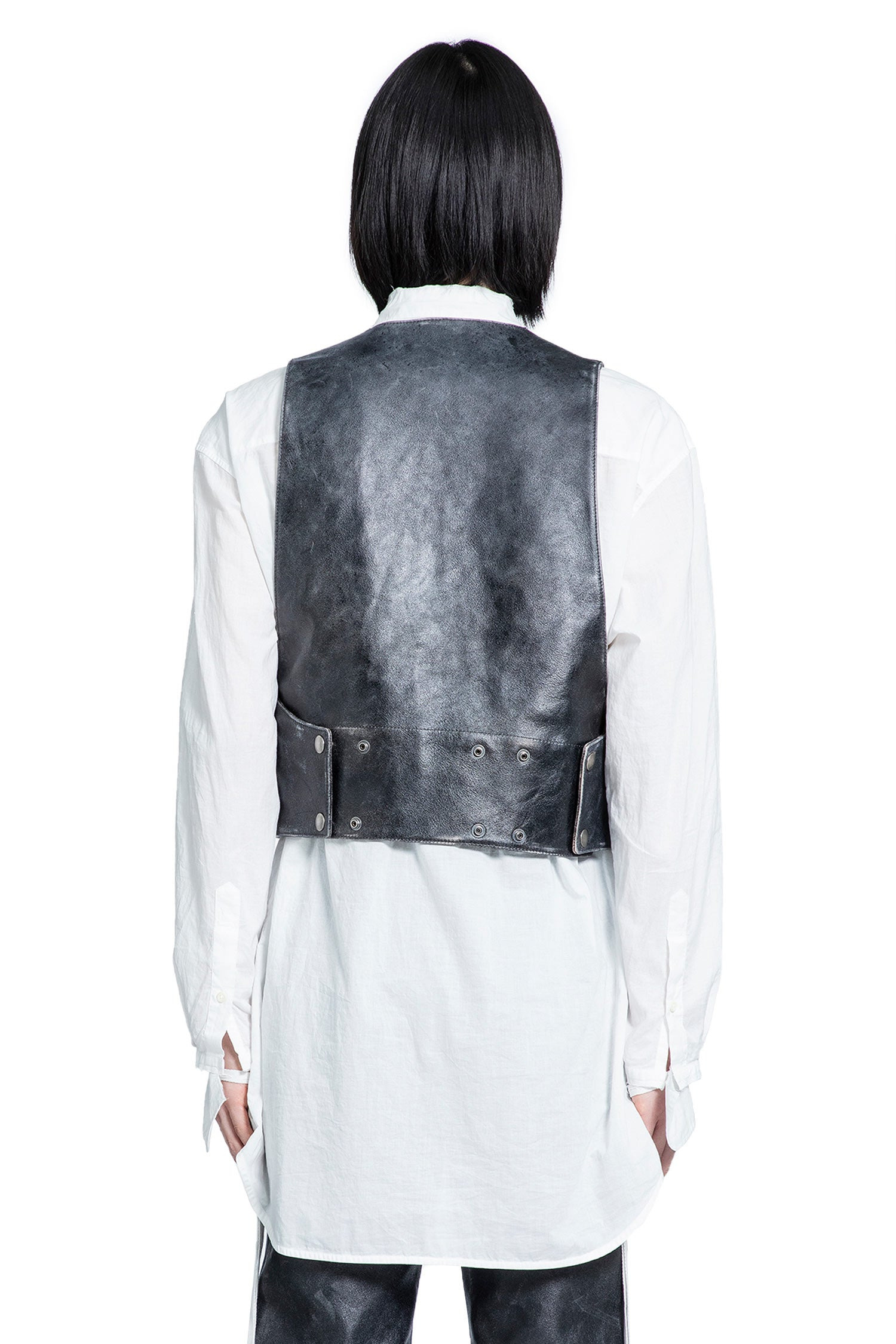 Albien Waistcoat In Distressed Leather - 3
