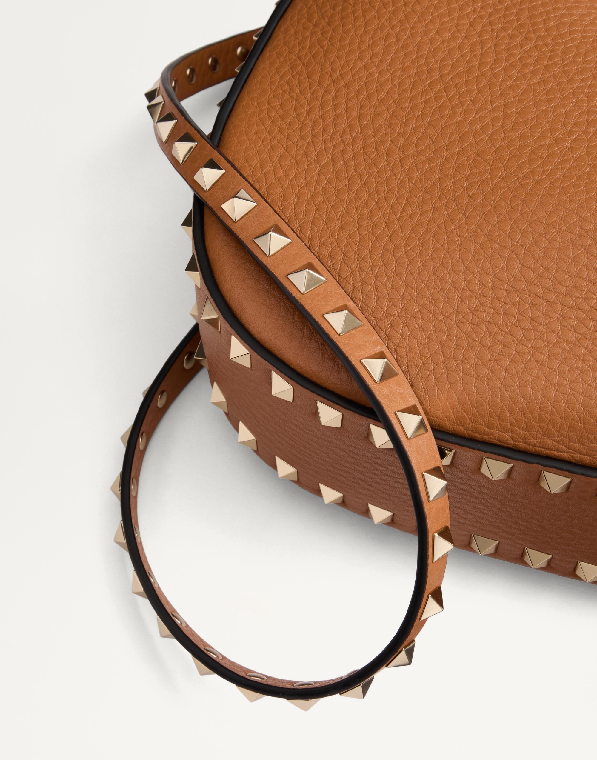 VALENTINO GARAVANI ROCKSTUD HOBO BAG IN GRAINY CALFSKIN - 7