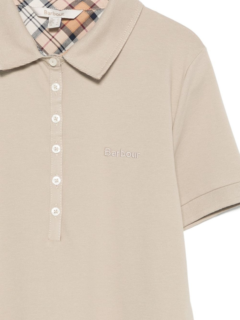buttoned polo shirt 3