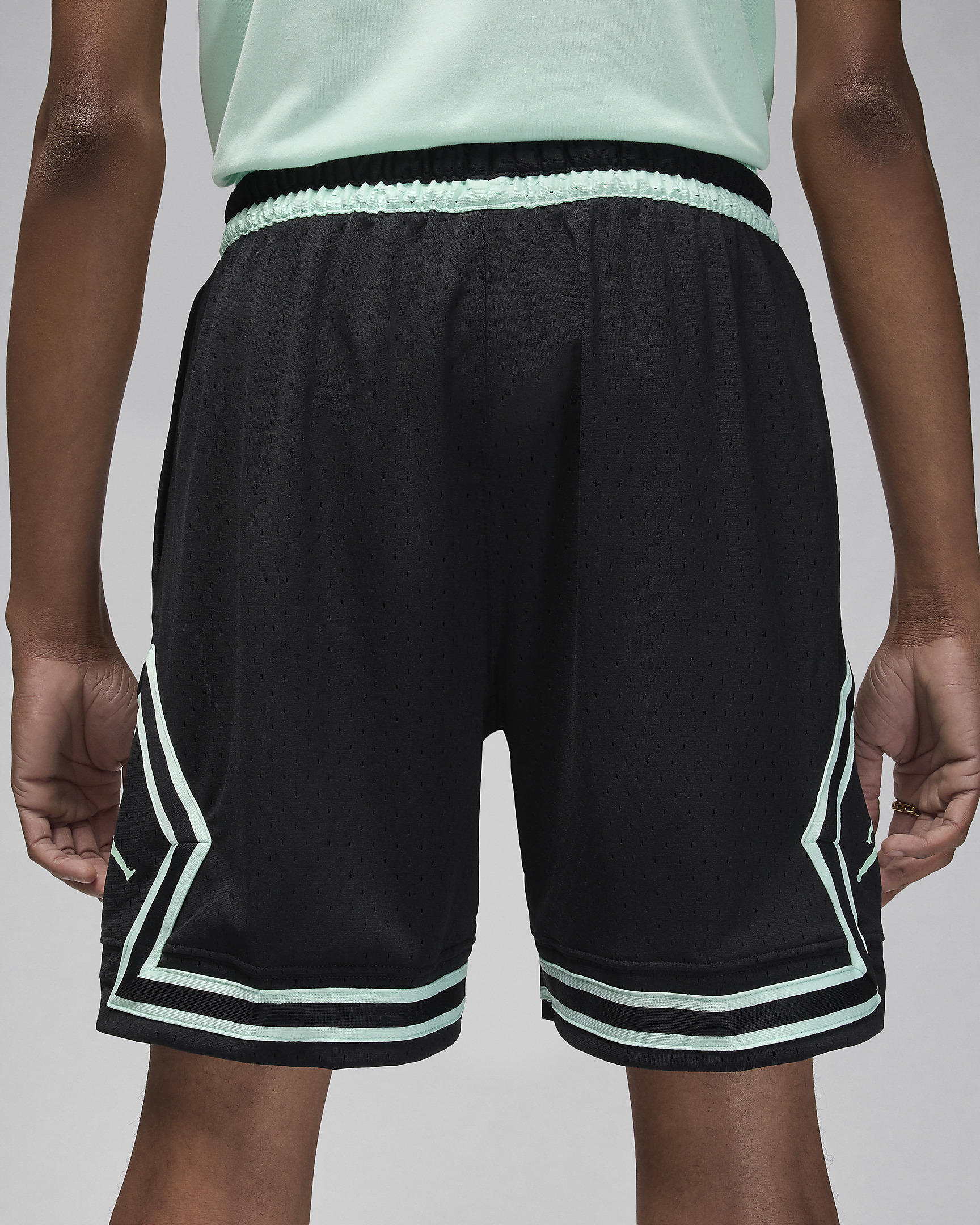 ウェア Air Jordan Sport Dri-FIT Diamond Shorts Jordan Sport Men's Dri-FIT Printed Diamond Shorts. Nike.com