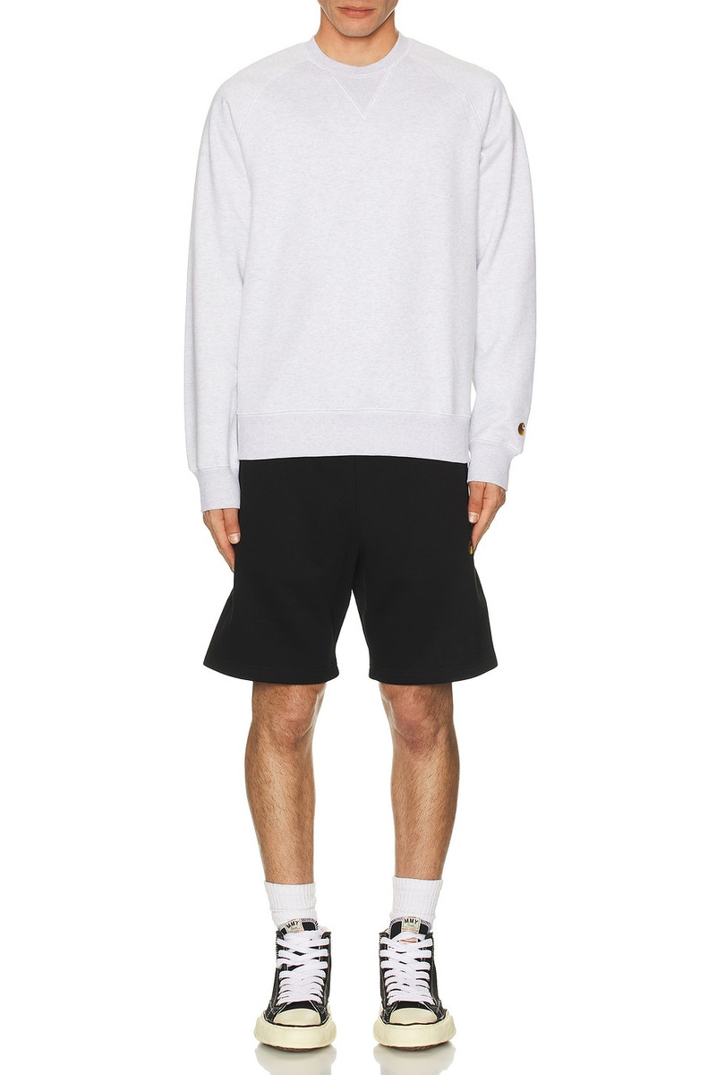 Carhartt Chase Sweatshirt outlook