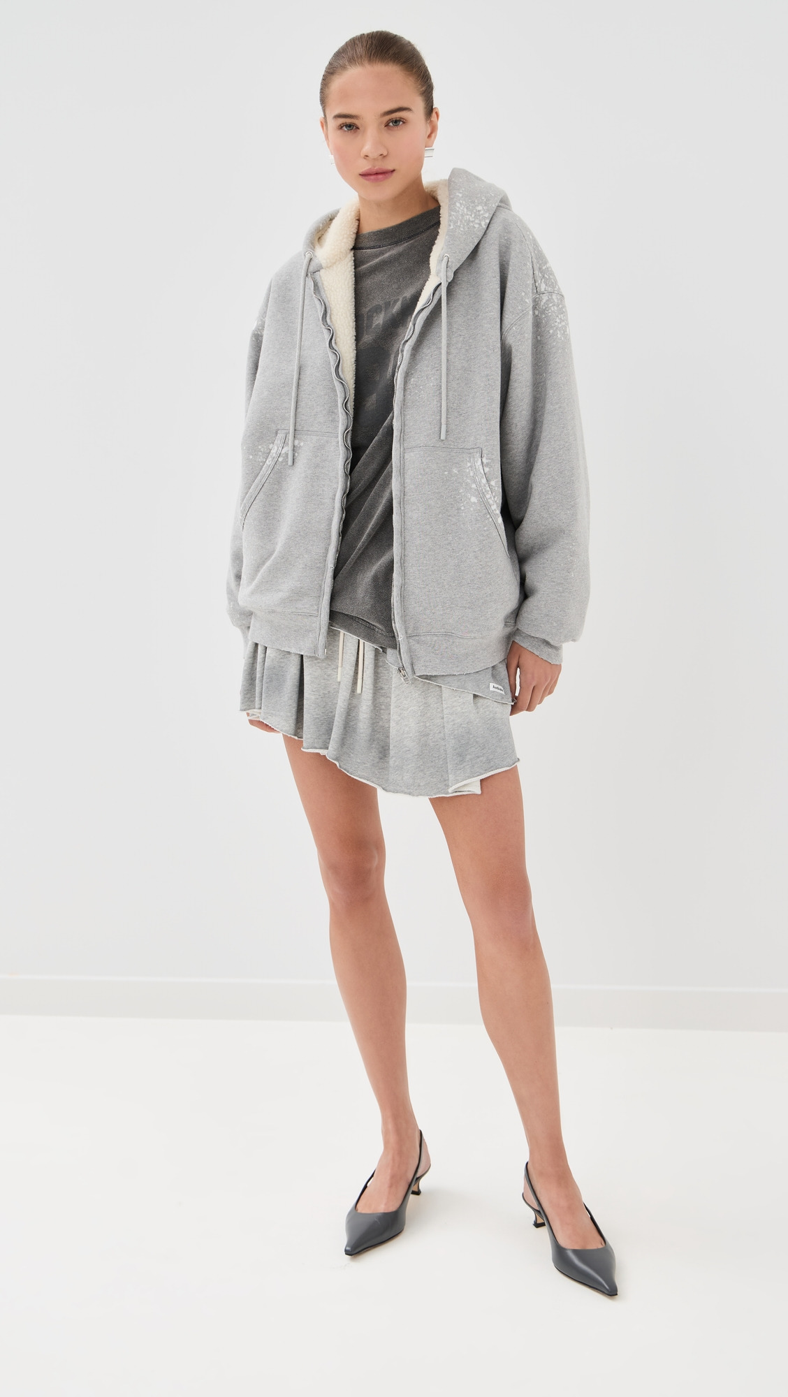 Sweatshirt - 4
