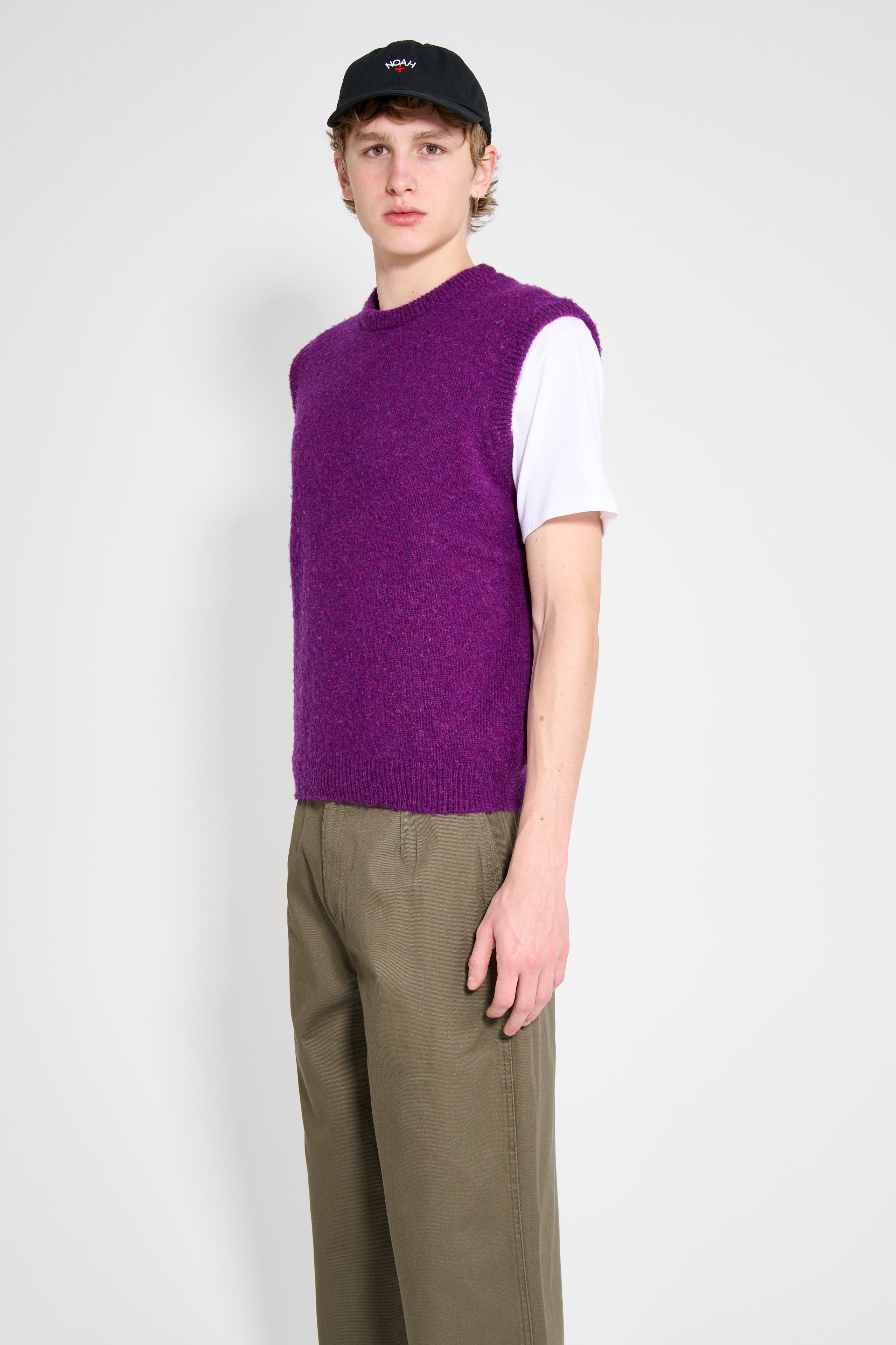 NOAH CREW NECK SHETLAND SWEATER VEST ROYAL EMINENCE - 2