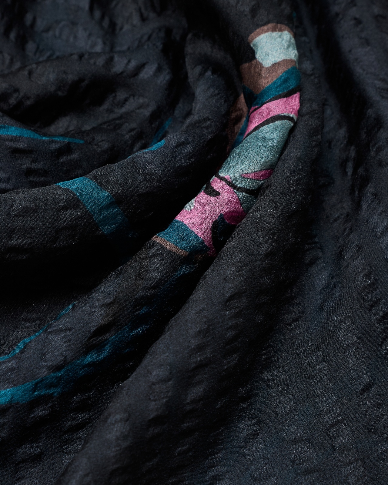 PRINTED SILK TRIANGLE FOULARD - 2