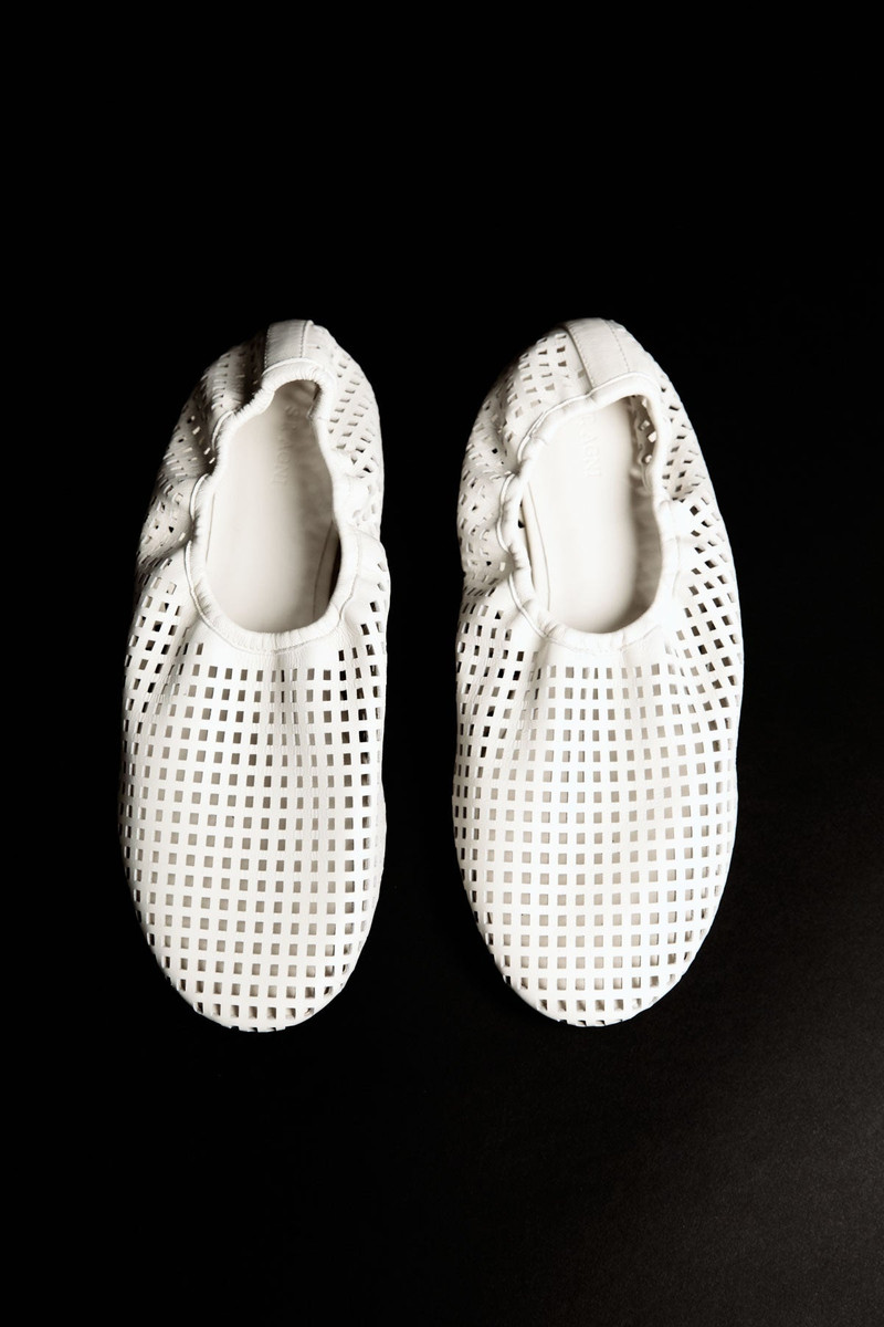 ST. AGNI Perforated Ballet Flat - Tofu outlook