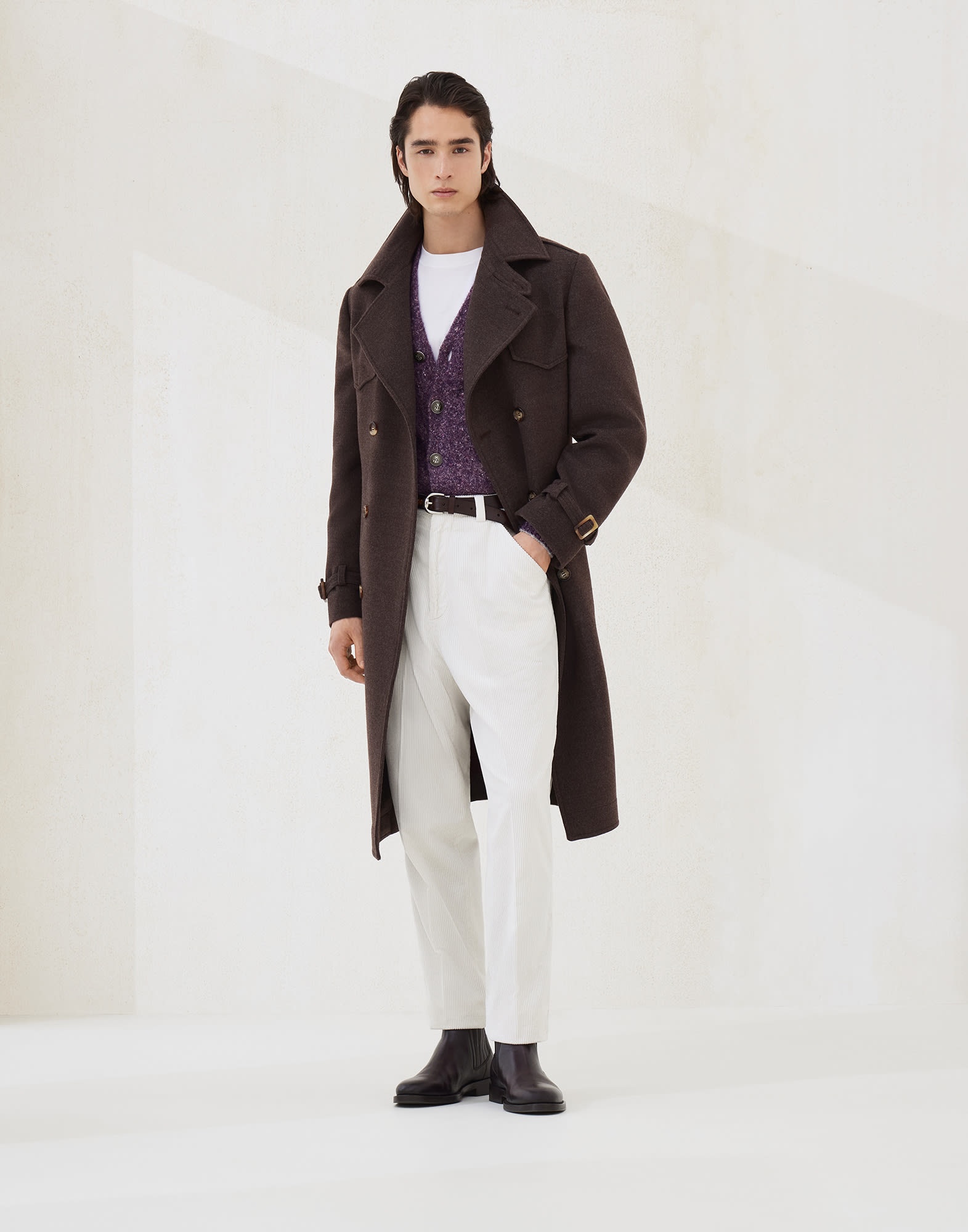 Garment-dyed leisure fit trousers in cotton corduroy - 4