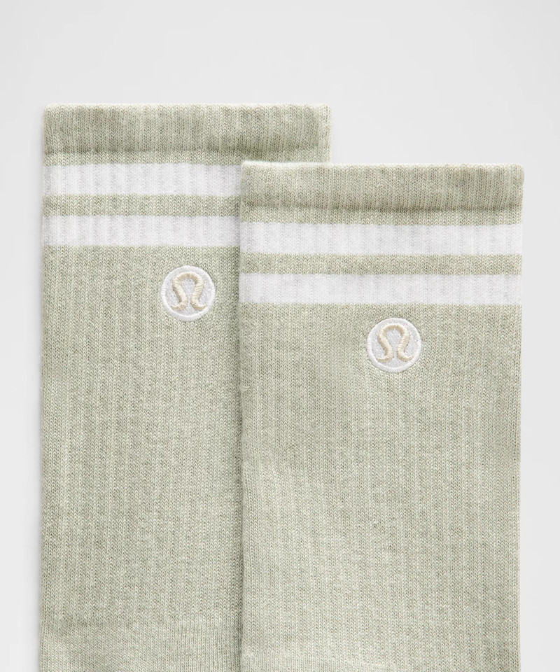 lululemon Unisex Daily Essential Crew Socks *Stripe outlook