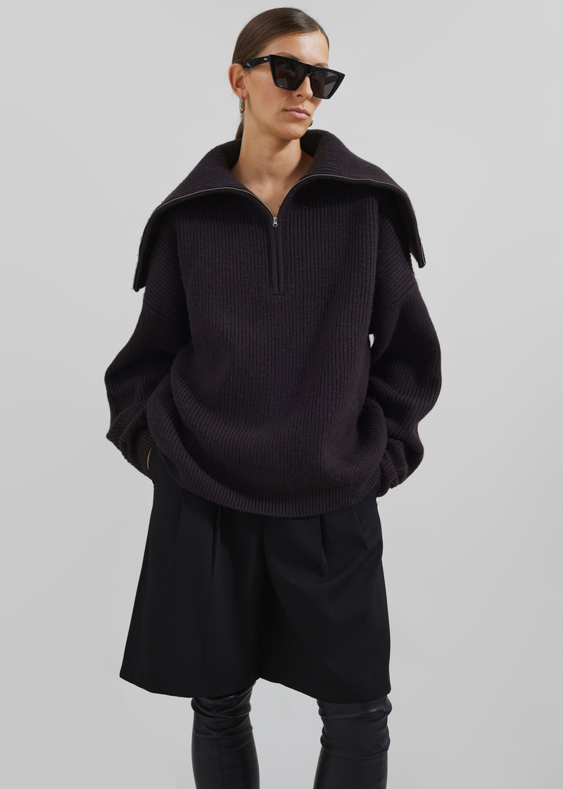 Hazel Oversized Wool Jumper - Dark Plum 5