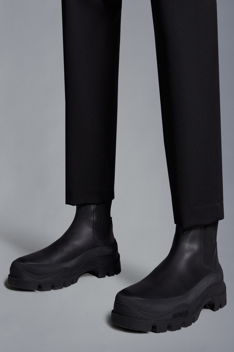Moncler Larue Chelsea Boots outlook