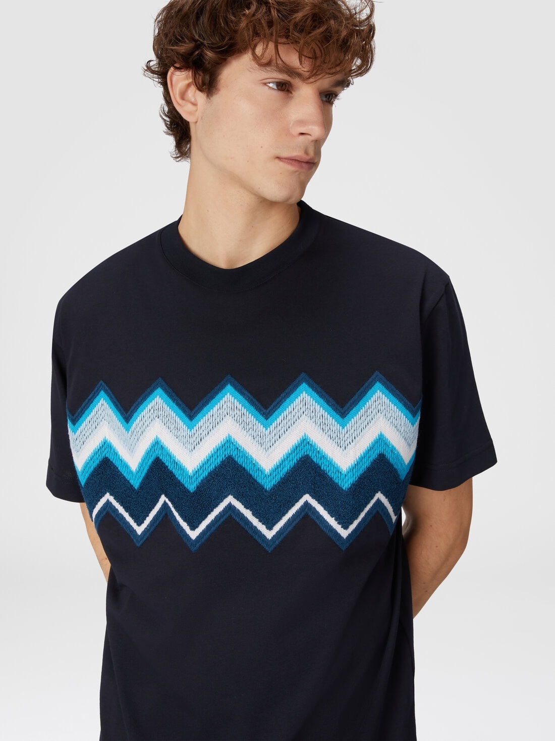 Cotton jersey T-shirt with zig zag embroidery - 4