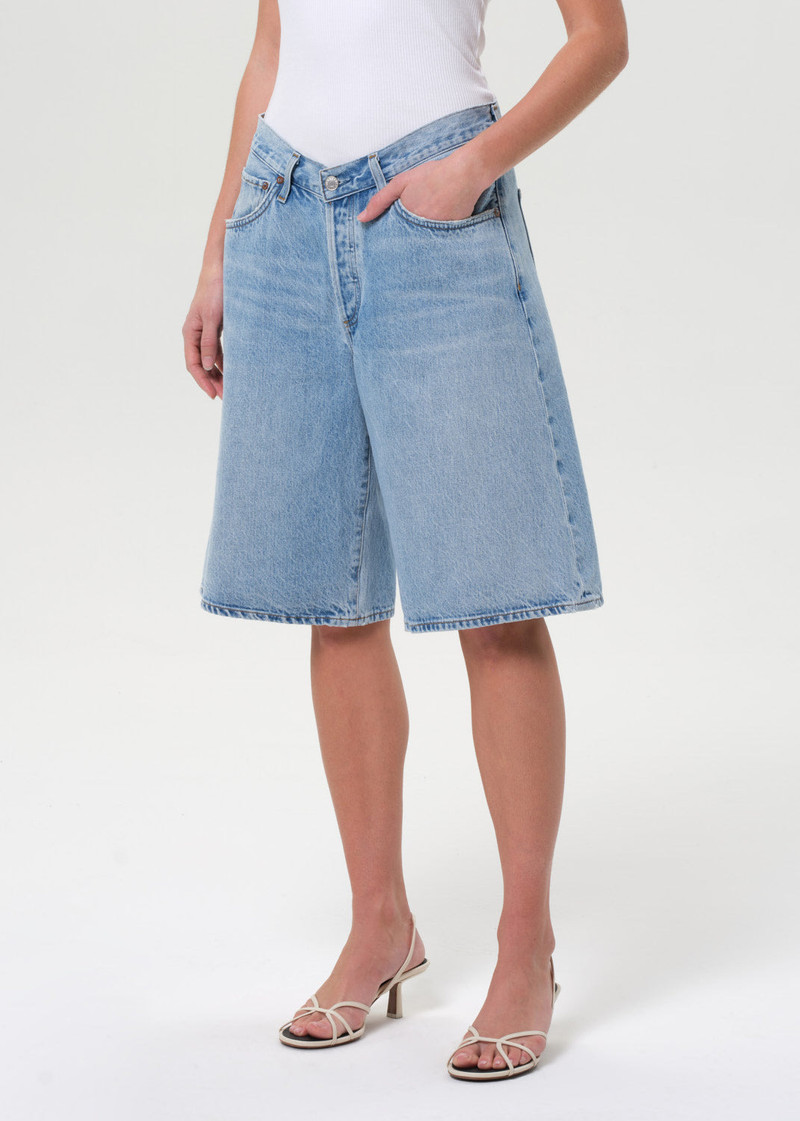 BAGGY V-SHORT IN PREVAIL 5