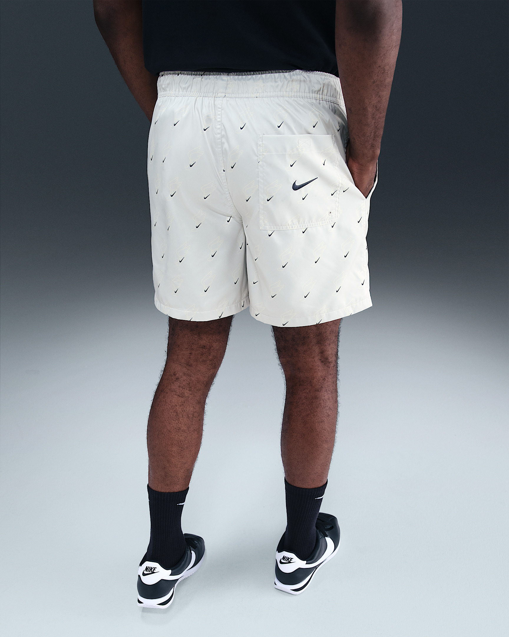 Nike Club Men's Flow Shorts - 3