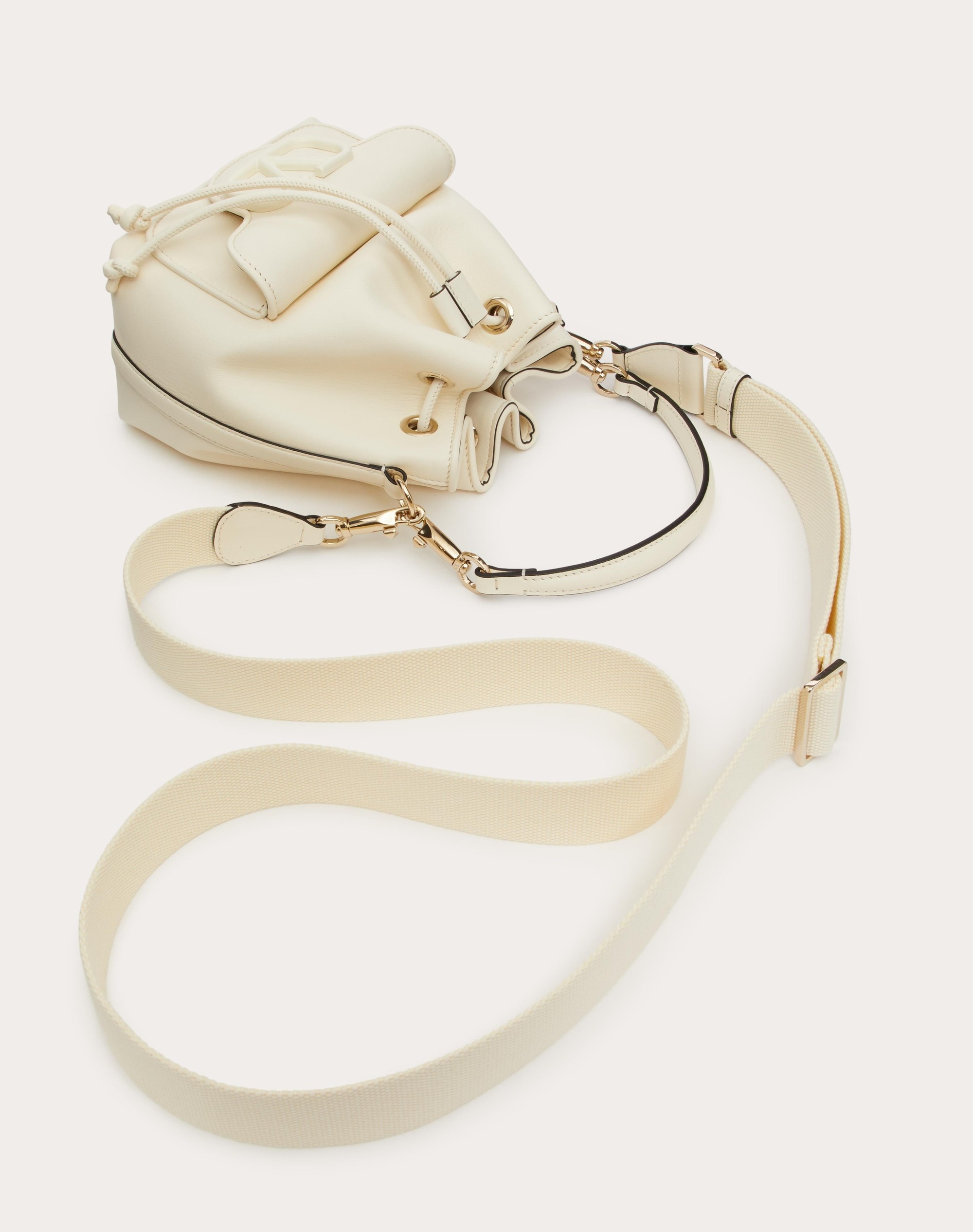 VALENTINO GARAVANI LOCÒ CALFSKIN BUCKET BAG - 6