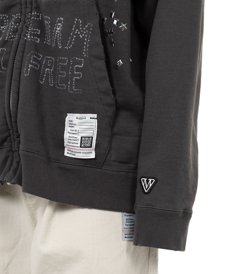Animal Printed Embellished Distressed Zip-up Hoodie 14
