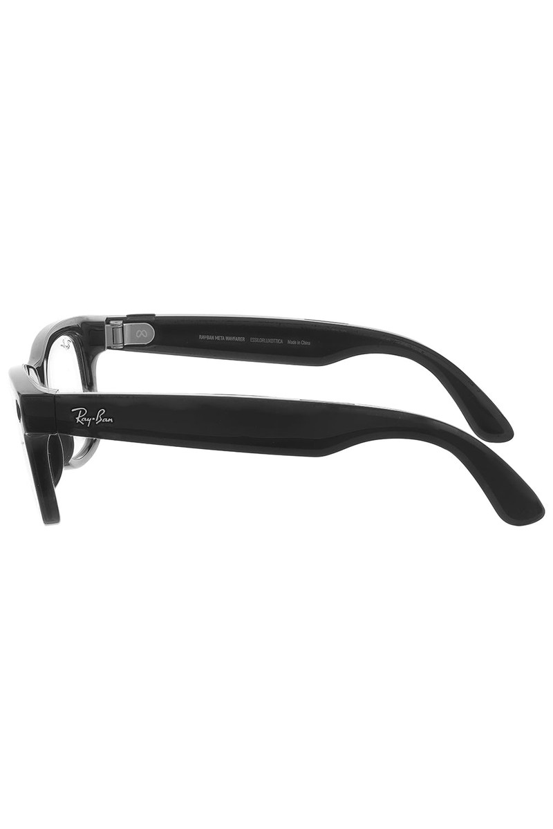 Ray-Ban Meta Wayfarer Sunglasses - Shiny Black Clear outlook