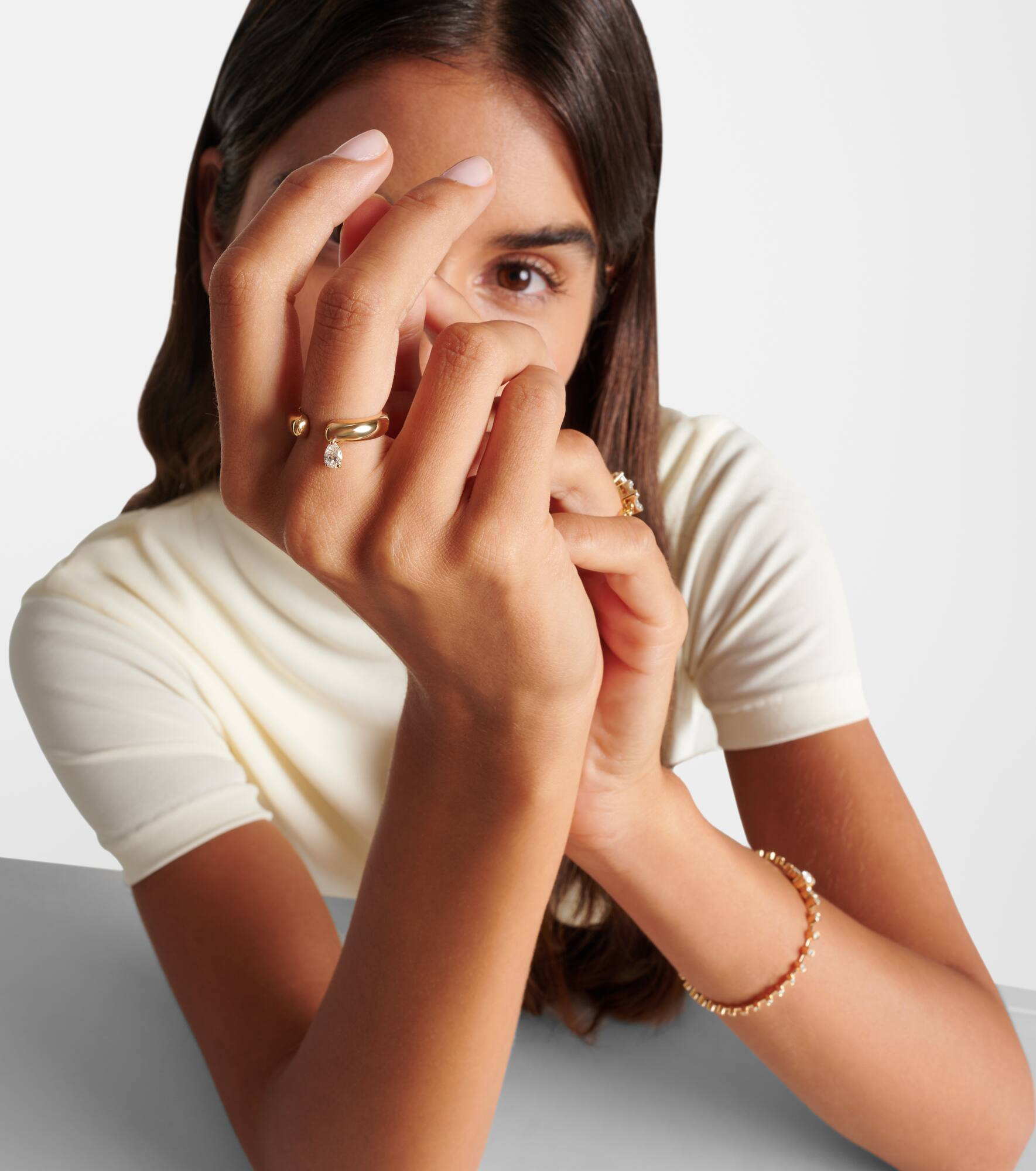 Tube 14kt gold ring with diamonds - 3