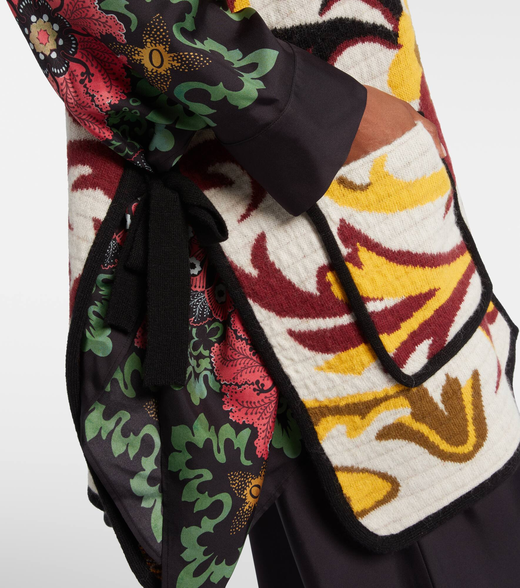 In My Power patterned cape - 5