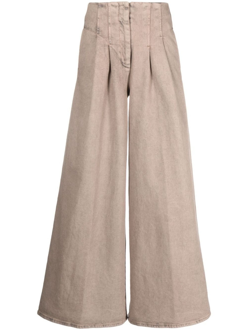 wide-leg pleated jeans 1