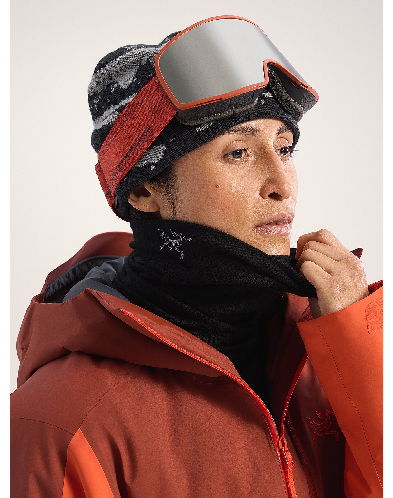 Rho Lightweight Wool Neck Gaiter - 3