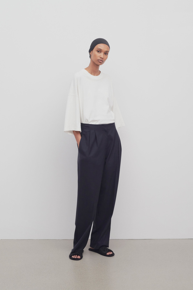 Lonan Pant in Virgin Wool 3