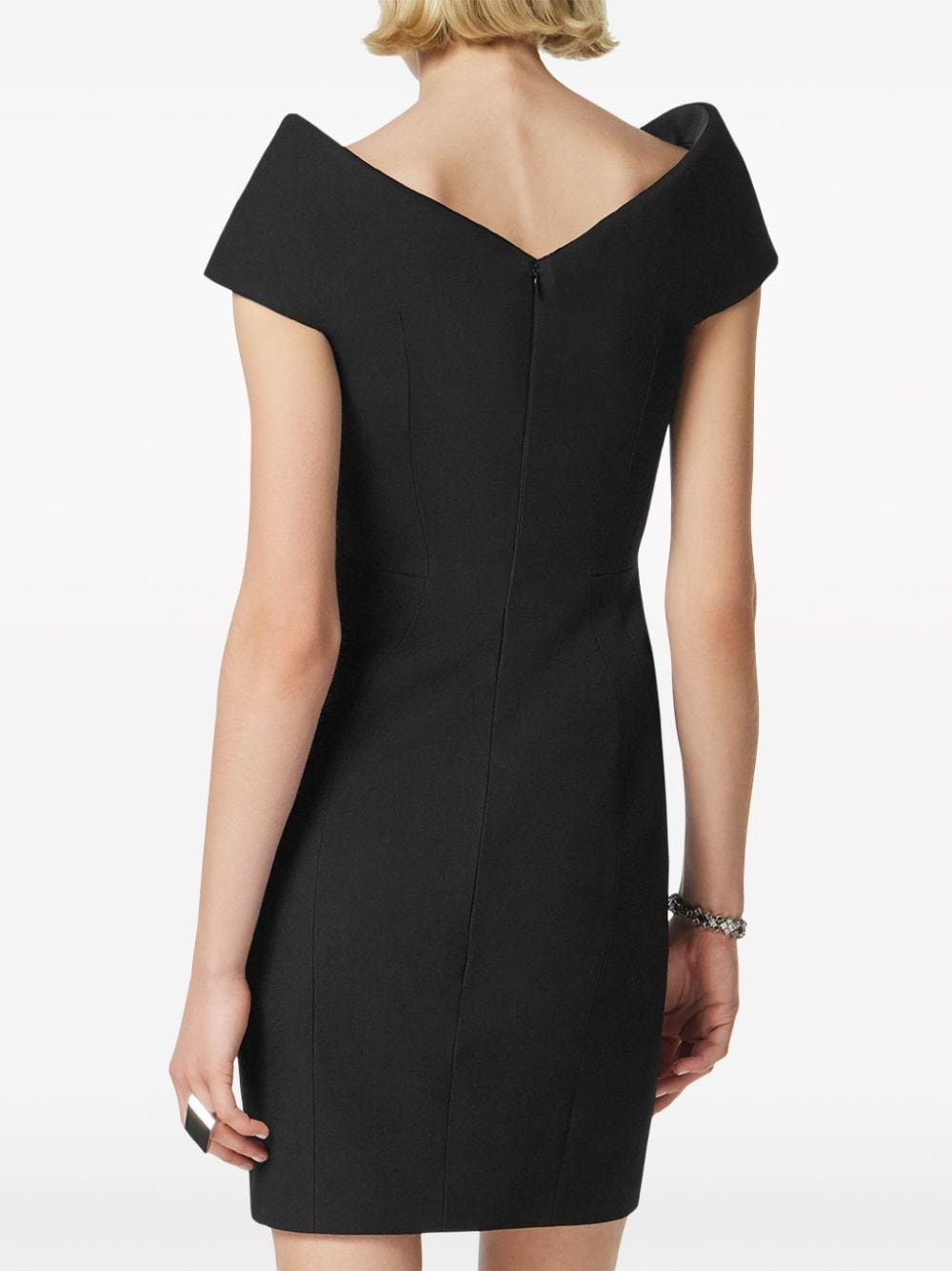 V-neck short-sleeve dress - 4