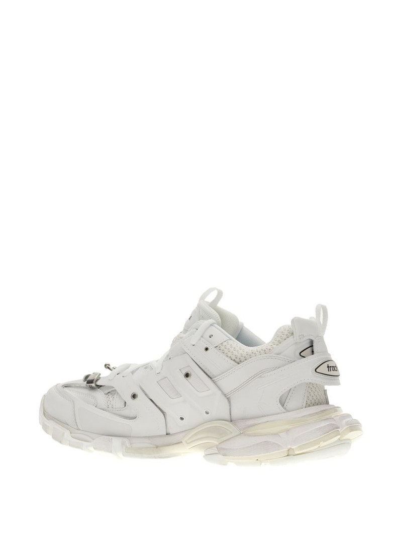 Track sneakers 3