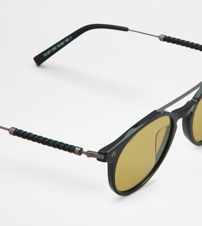 PANTOS SUNGLASSES WITH TEMPLES IN LEATHER - BLACK 4