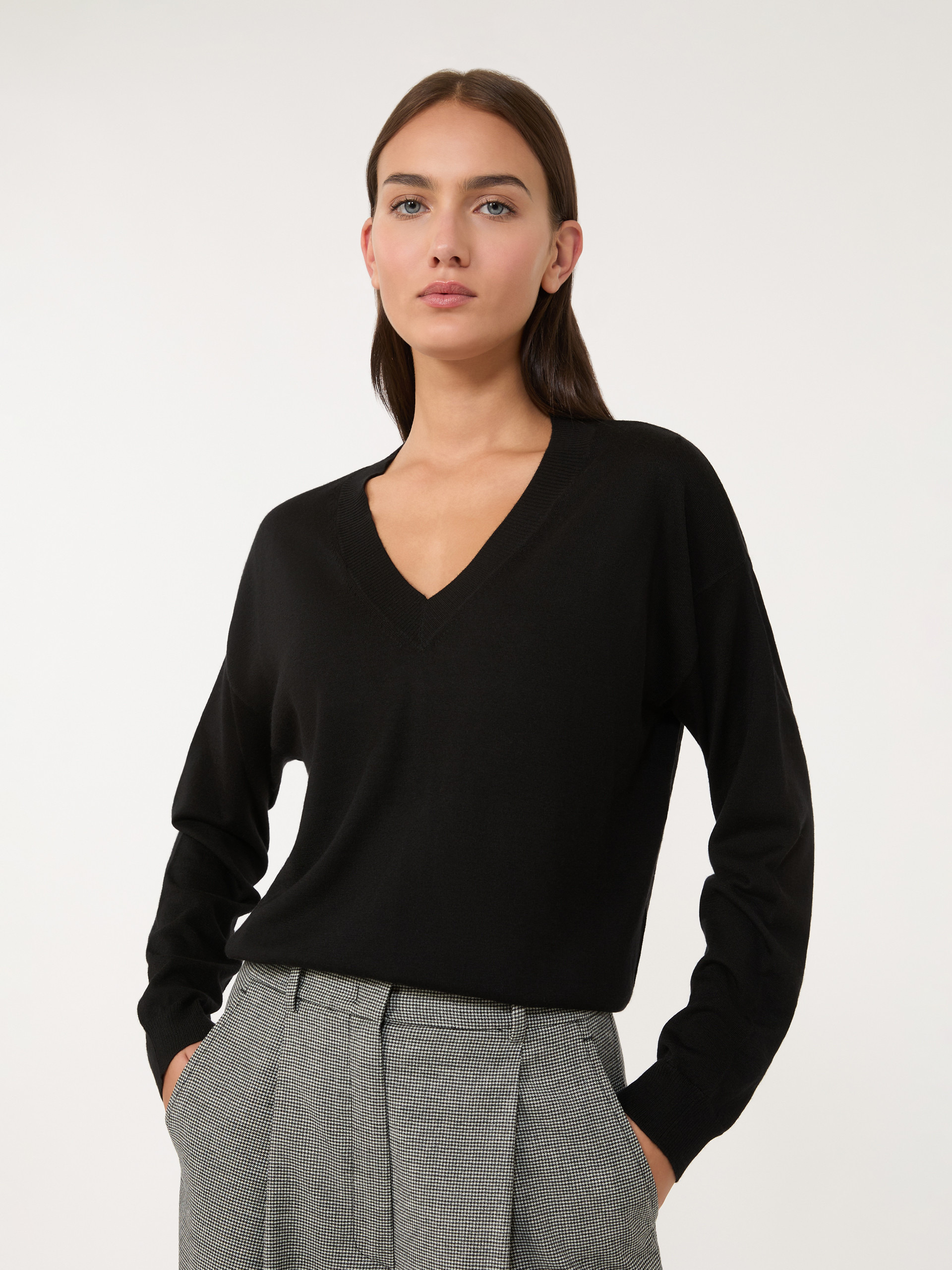 FIOCCHI Wool and cashmere V-neck jumper - 5