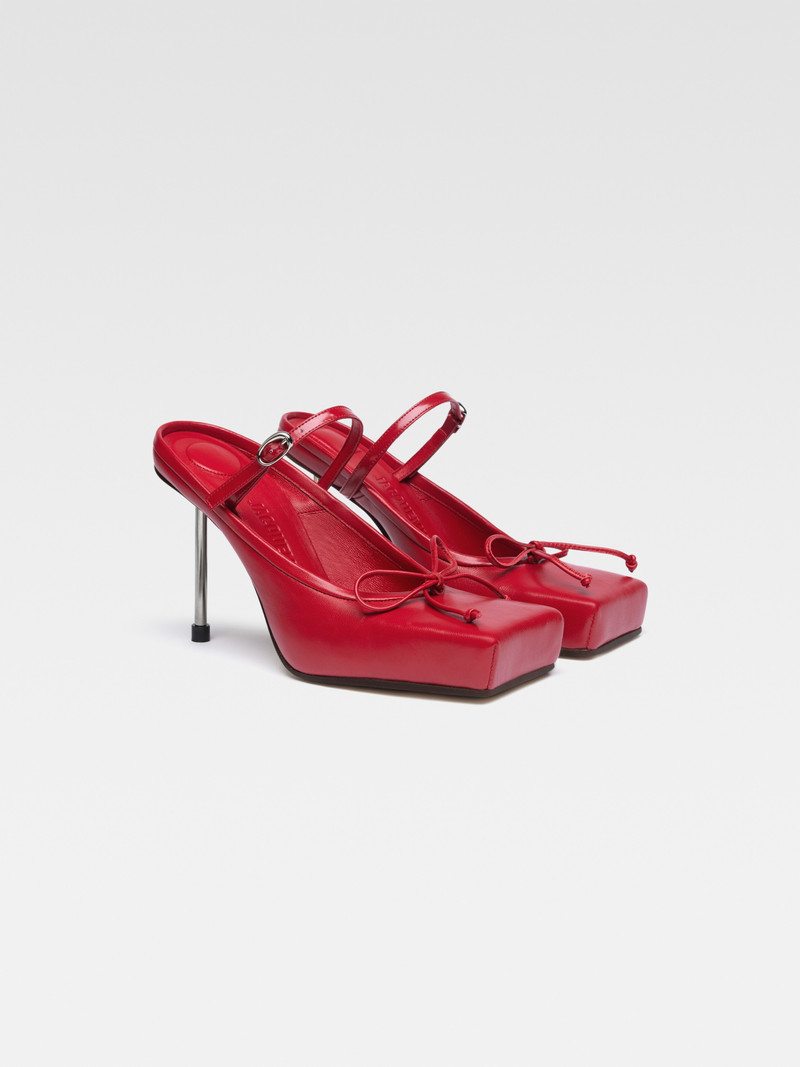 JACQUEMUS Les chaussures Ballet outlook