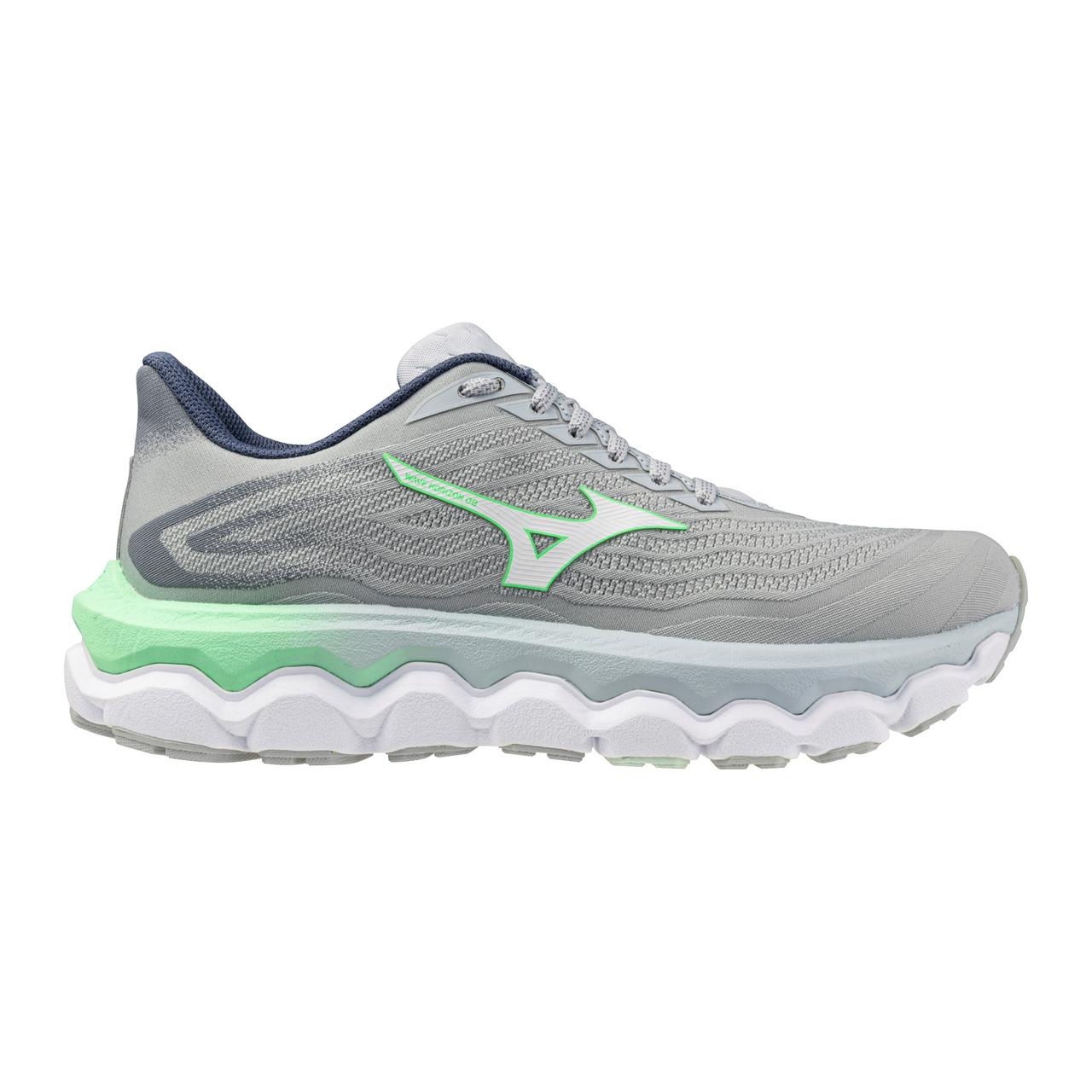 Women's Wave Horizon 8 Running Shoe - 6