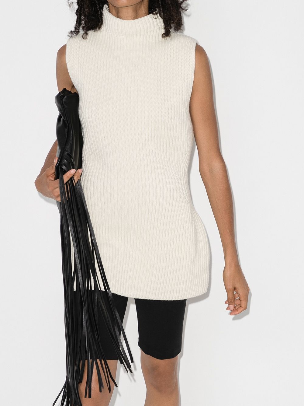 sleeveless ribbed-knit turtleneck knitted top - 2