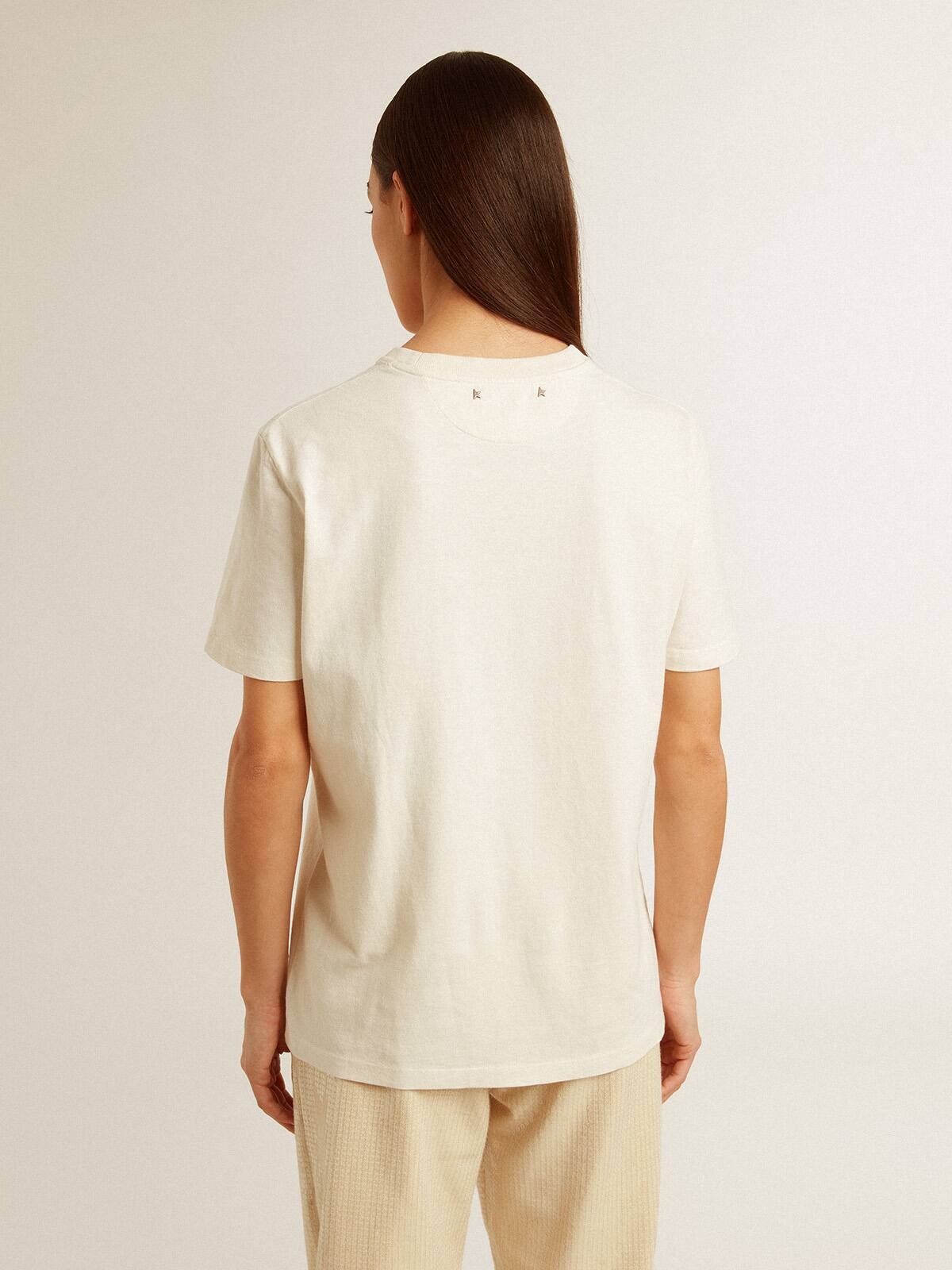 Women’s T-shirt in aged white with logo on the chest - 4
