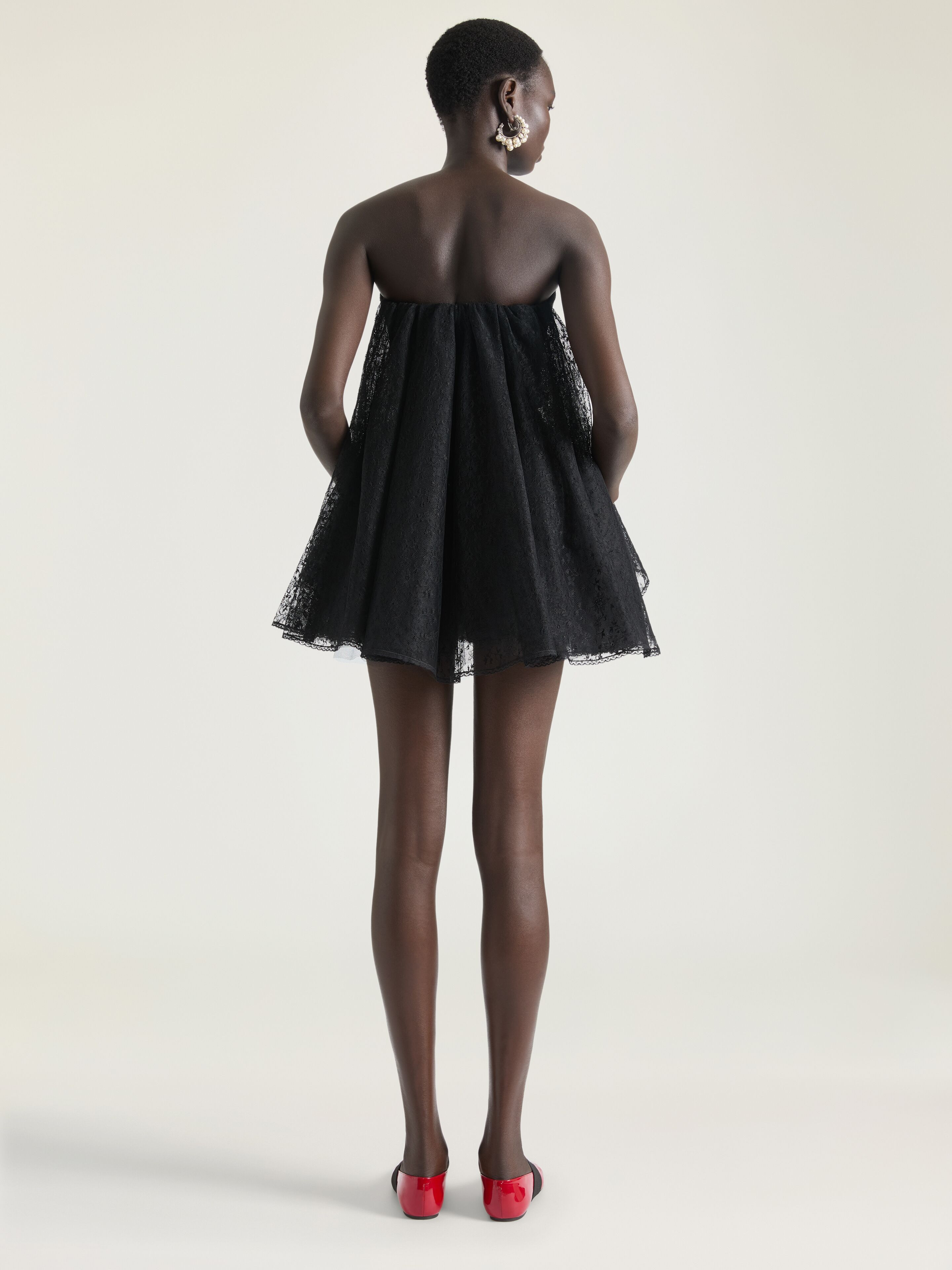 MINI BUSTIER DRESS IN LACE WITH CAPE - 3