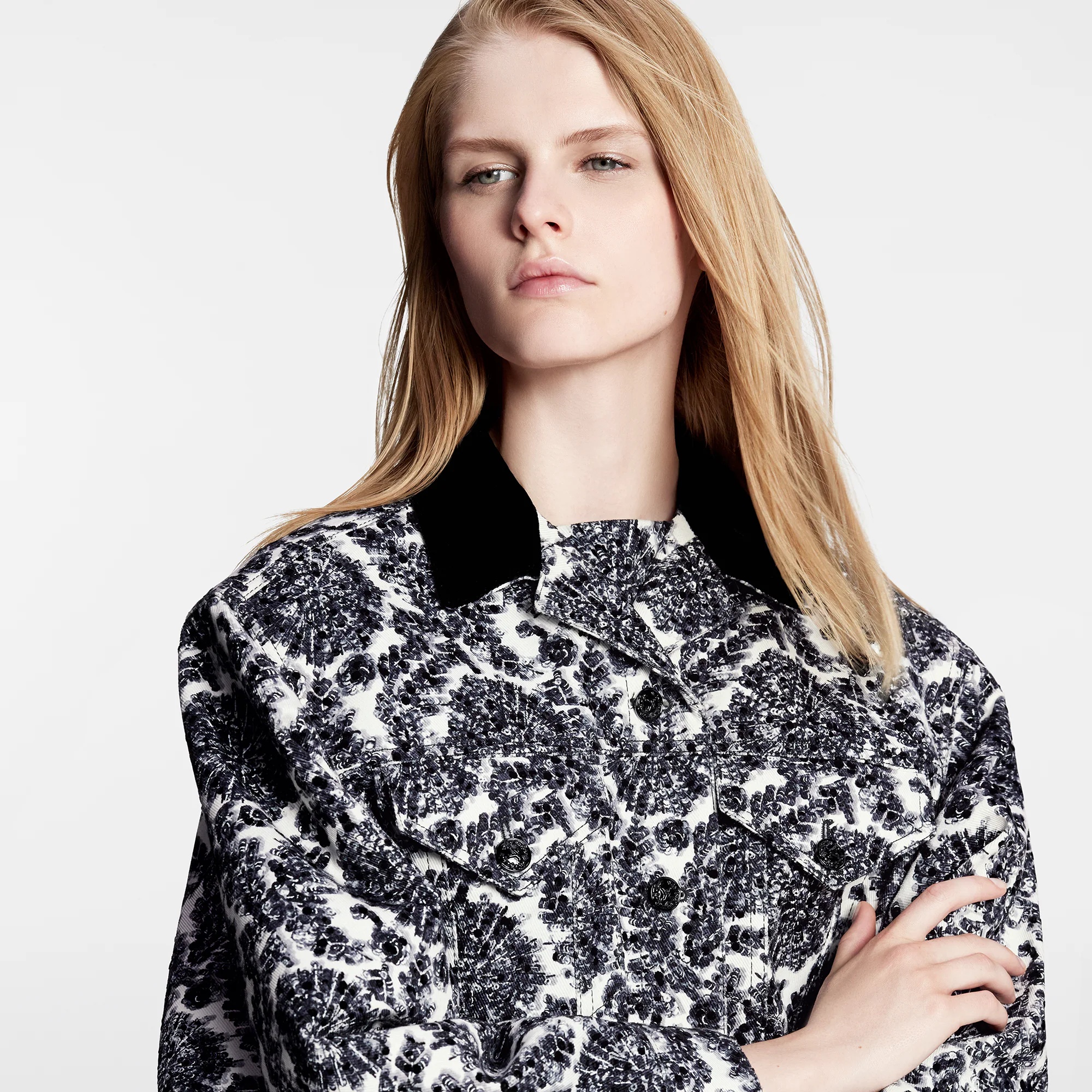 Sequin Flower Print Cropped Jacket - 2