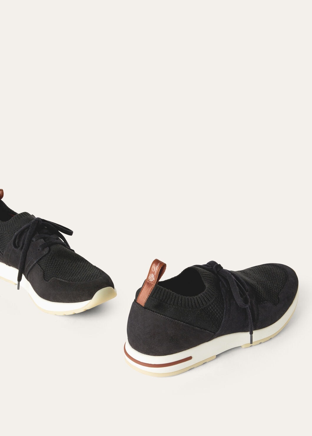 360 LP Avery Walk Sneaker - 7