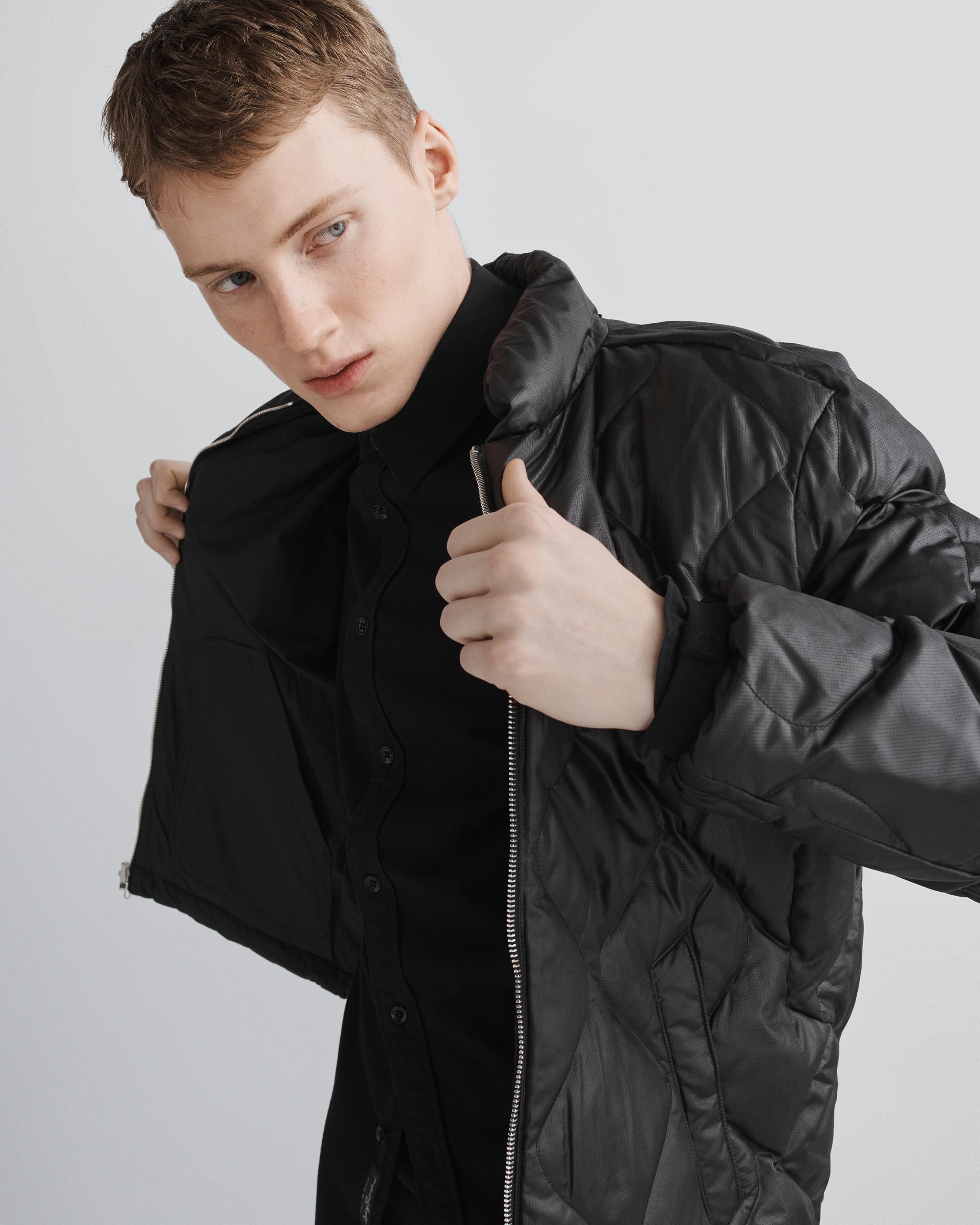 Eclipse Ripstop Reversible Jacket
Padded Oversized Fit - 7