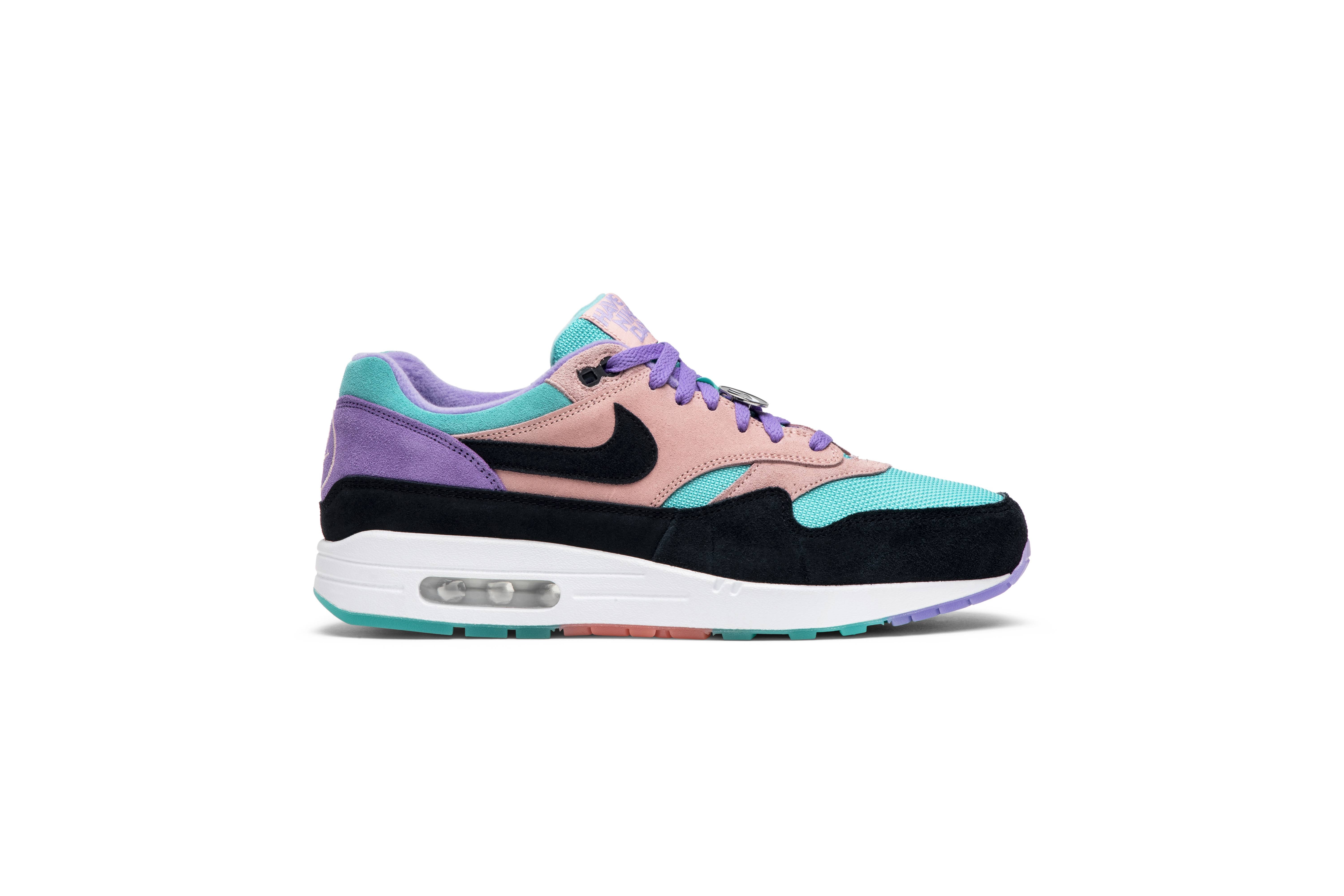 Nike Air Max 'Have A Nike Day' goat REVERSIBLE