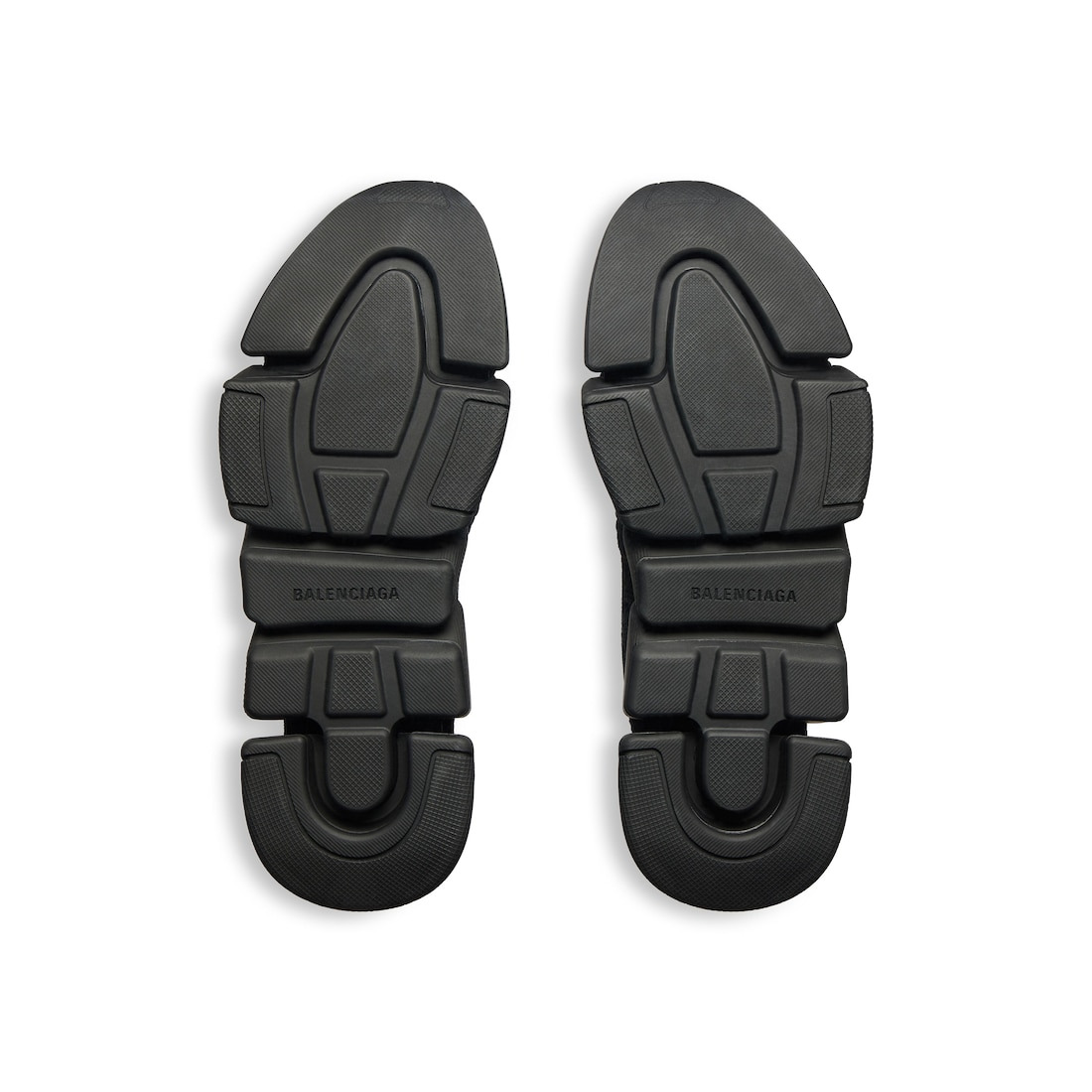 Men's Speed 2.0 Lace-up Recycled Knit Sneaker in Black - 7