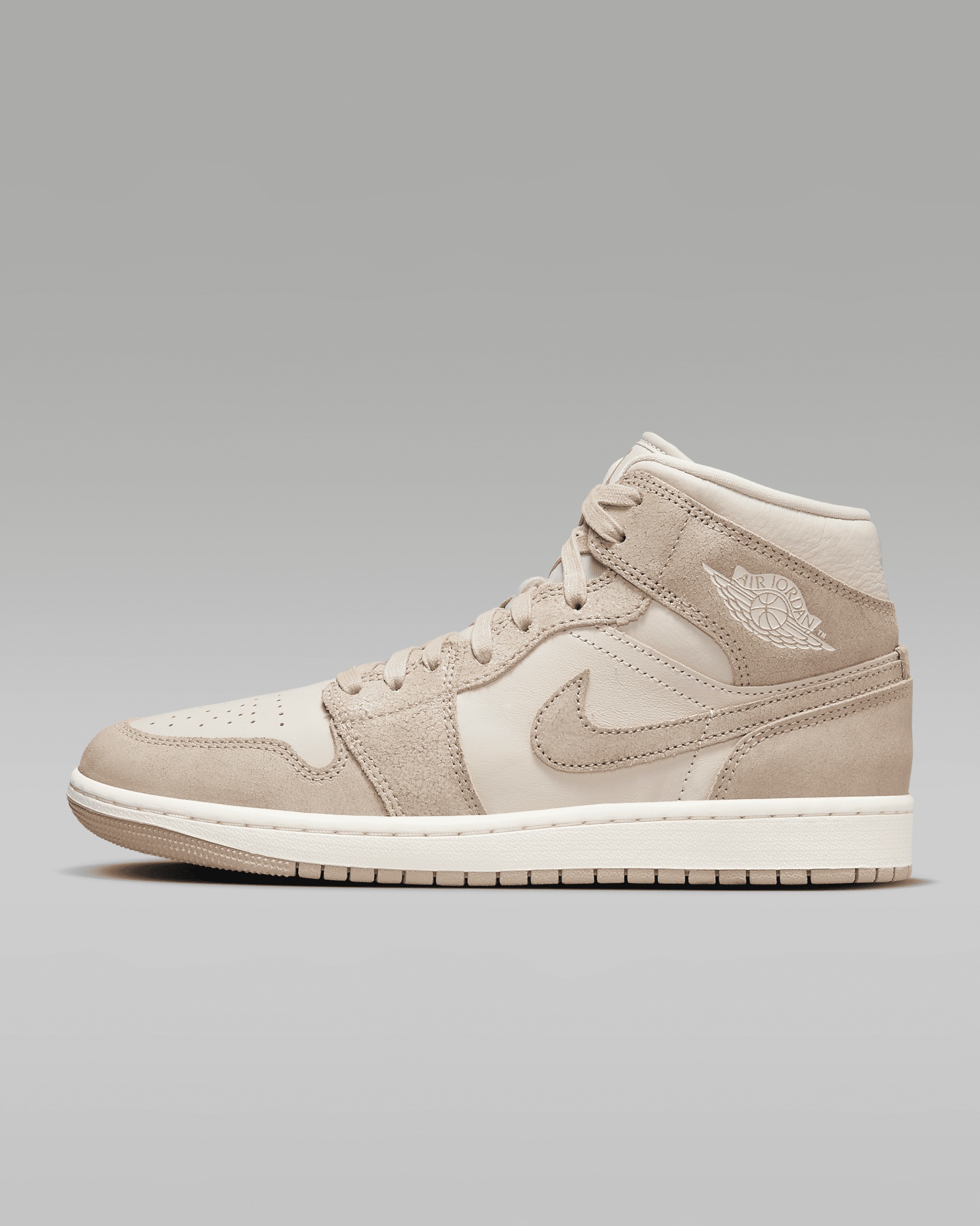 Air Jordan 1 Mid SE Women's Shoes - 1